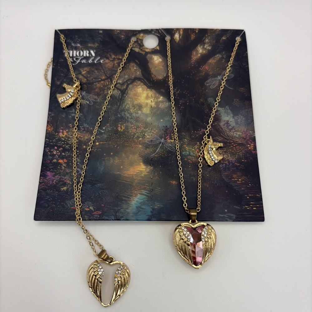 NEW W/ FLAW Thorn & Fable Hot Topic‎ Unicorn Angel Wing Best Friend Necklace Set